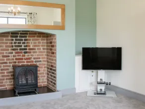 THE FARM, family friendly, luxury holiday cottage in Presteigne - Image 3