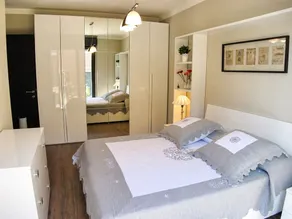 Modern möblierte 3-Zimmer-Wohnung mit Terrasse,  Garten & Panoramaseesicht - Image 4