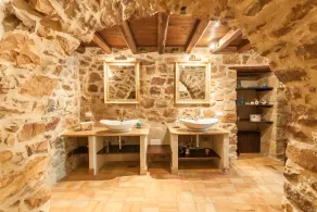 Villa Olmo With Private Pool - Happy Rentals - Image 2
