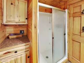 Cozy Cabin - Image 3