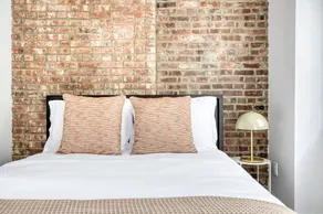 Ideal Kips Bay 1BR w/ W/D, near East River & 6 Train, by Blueground - Image 5