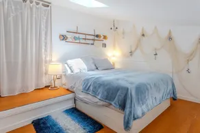 Apartment 'Sunrise Medes' with Sea View, Shared Pool and Wi-Fi - Image 5