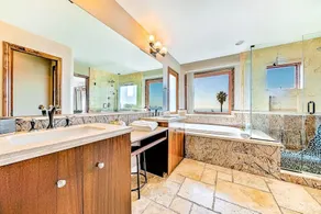 Pool/Spa/NEW A/C/Great Family Home/Close To All - Image 2