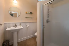 Bay Vista - 3BR, 2BA waterfront home with sunset views over Middle Bay - Image 3