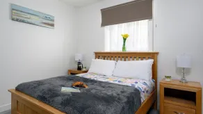 Apartment Sleeps 4 stunning views/sunsets overlooking Whipsiderry Beach/ Newquay - Image 5