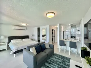 Caribbean Beach front King bed with large balcony - Image 5
