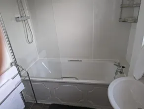 Ann St Short-term Stay, Greenock, United Kingdom - Image 3