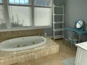 Southampton Private WATERFRONT Estate! - Image 2