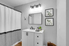 Spacious, 3 bedroom home, finished basement on quiet court - Image 3