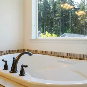 Luxurious 3BR Home in the Heart of Hillsboro - Image 3