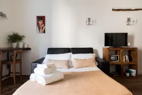Agora Apartments - Image 3