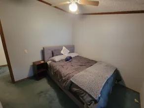 Camp Not Found - 3 Queen Bedrooms by the lake - Image 5