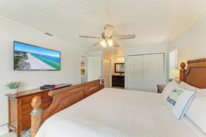 Beach Waves-Private Beach Access-Heated Pool-Two Balconies-Free Wi-Fi - Image 5