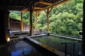 Yuze Hotel - Image 2