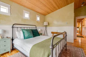 Private Guest Suite in the Heart of Old Bend - Image 4