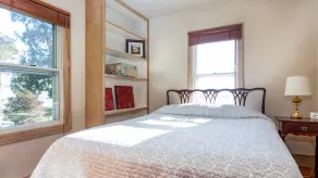  Clara's Cottage, On Lake Michigan - Image 2