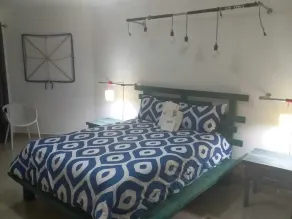 Beautiful Single 1B / 1B Apartment with Balcony 203-A - Image 4