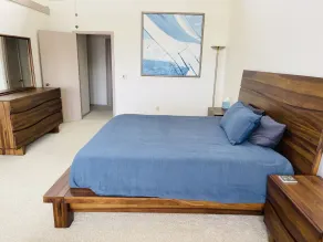 South Haven Condo w/ LAKE MICHIGAN + LIGHTHOUSE VIEWS w/ POOL + PRIVATE BEACH  - Image 5