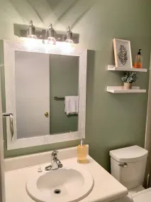 Cozy, Clean, Centrally Located Condo - Image 2