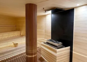 Beachfront Holiday Apartment, Sauna, Swimming Pool - Image 3