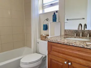Beautiful Sunny Apartment Steps From Intracoastal and 5min To Beach - Image 3