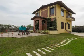 Alaya Stays Anantara 3 BHK Farmhouse - Image 5