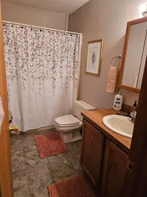 House, 3 BR, 2 BA, Sleeps 8, PERFECT for a Getaway! Super Private - Image 4
