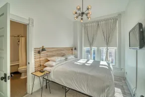 Historic Palace Hotel Suite 305 - Image 5