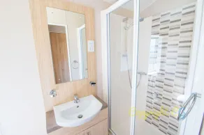 SBL54 - Camber Sands Holiday Park - Mini Lodge - 3 Bedrooms - Decking - Dishwasher - Private Parking - Image 5