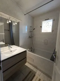 Toppen af huset i Nyons - Image 2