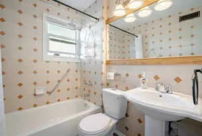 Wait 'n Sea Lake house near Point Pelee - Image 3