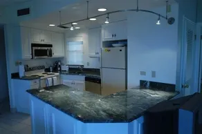 George Town Villas - Hermoso Condominio frente al mar - Image 4