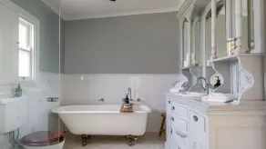 Blue Belle Cottage Berry - Image 3
