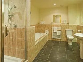 Vidunderlige udsigt og privatliv øverst i huset - Image 2