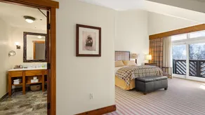 3 BDR Ski in/Ski Out Stunning MT Mansfield Views. MOUNTAIN GOLF COURSE ACCESS!! - Image 5