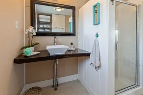 Oceanfront- Sea Gem Cottage - Image 2