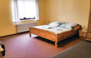 1 Bedroom Pet Friendly Apartment In Trentrügen - Image 3