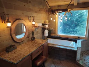 Luxury Outdoor LR & BBQ, Mtn Top retreat- MOOSEMAC - 7 person hot tub & more!! - Image 5