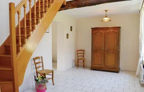 3 Bedroom Stunning Home In Chigny - Image 2