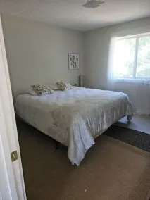 Beautiful  6 bedroom cottage  on Stony Creek and Stony Lake - Image 4