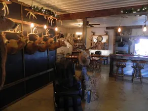 Rustic Lodge with private cabins / 6 person hot tub and camp fire - Image 4
