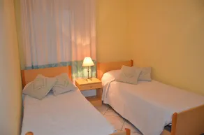 Apartamento de tres habitaciones a 120 metros del mar de San Giovanni di Posada Nuoro Cerdeña Italia - Image 4