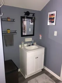 TinyLakeview Cottage - Image 2