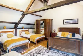 Tolles Haus mit Pool, Sonnendeck, Spa, Bar und Spielzimmer. Schlafzimmer mit Bad - Image 4