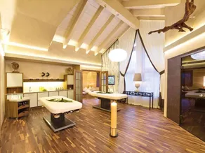 Suite, separate toilet and shower/bathtub, 2 bed rooms - Image 5