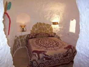 Cuevas del Pataseca en Gorafe - Image 4