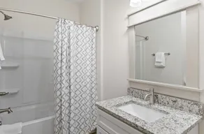 Brand new 4 bedroom home-Short walk to beach - Image 3