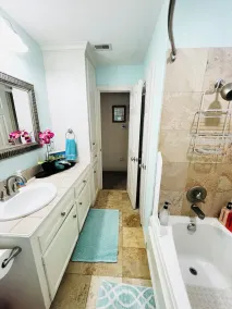 Private pool, sun deck, covered patio, 4bd/2bth - Image 5