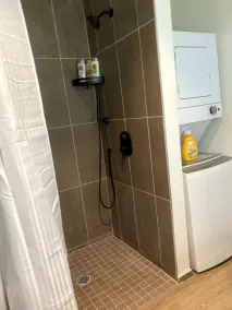 3E-*New* 5 min to UPMC Shadyside, sleeps 4 - Image 3