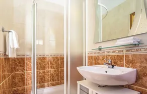 House Majda - Image 4